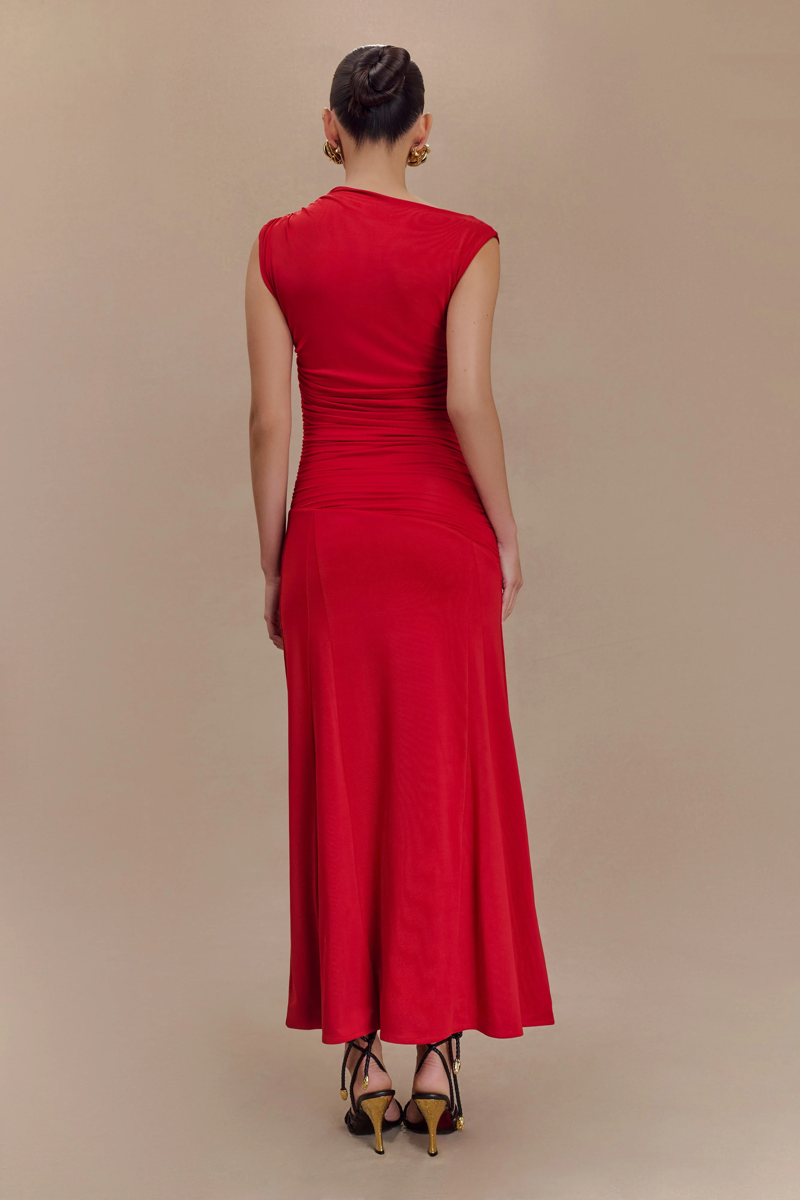 Navanna Asymmetric Slinky Midi Dress - Red - Image 2